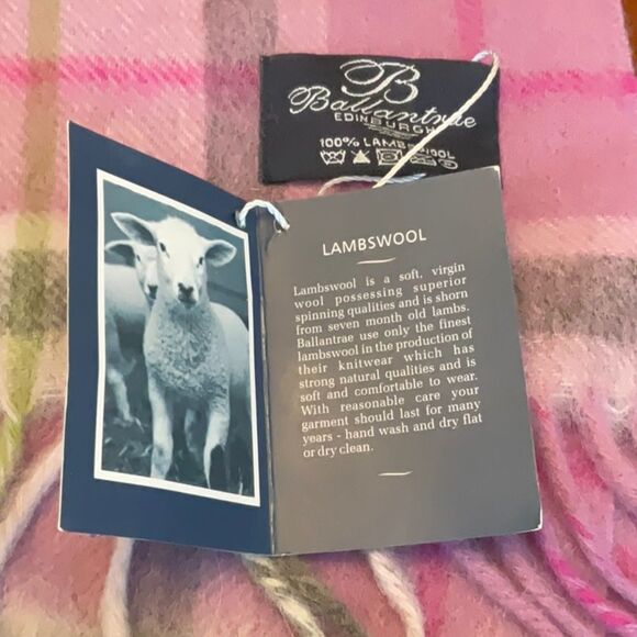 NWT BALLANTRAE Edinburgh Lambswool Plaid Scarf LAVENDER GREEN Scotland - Picture 3 of 7